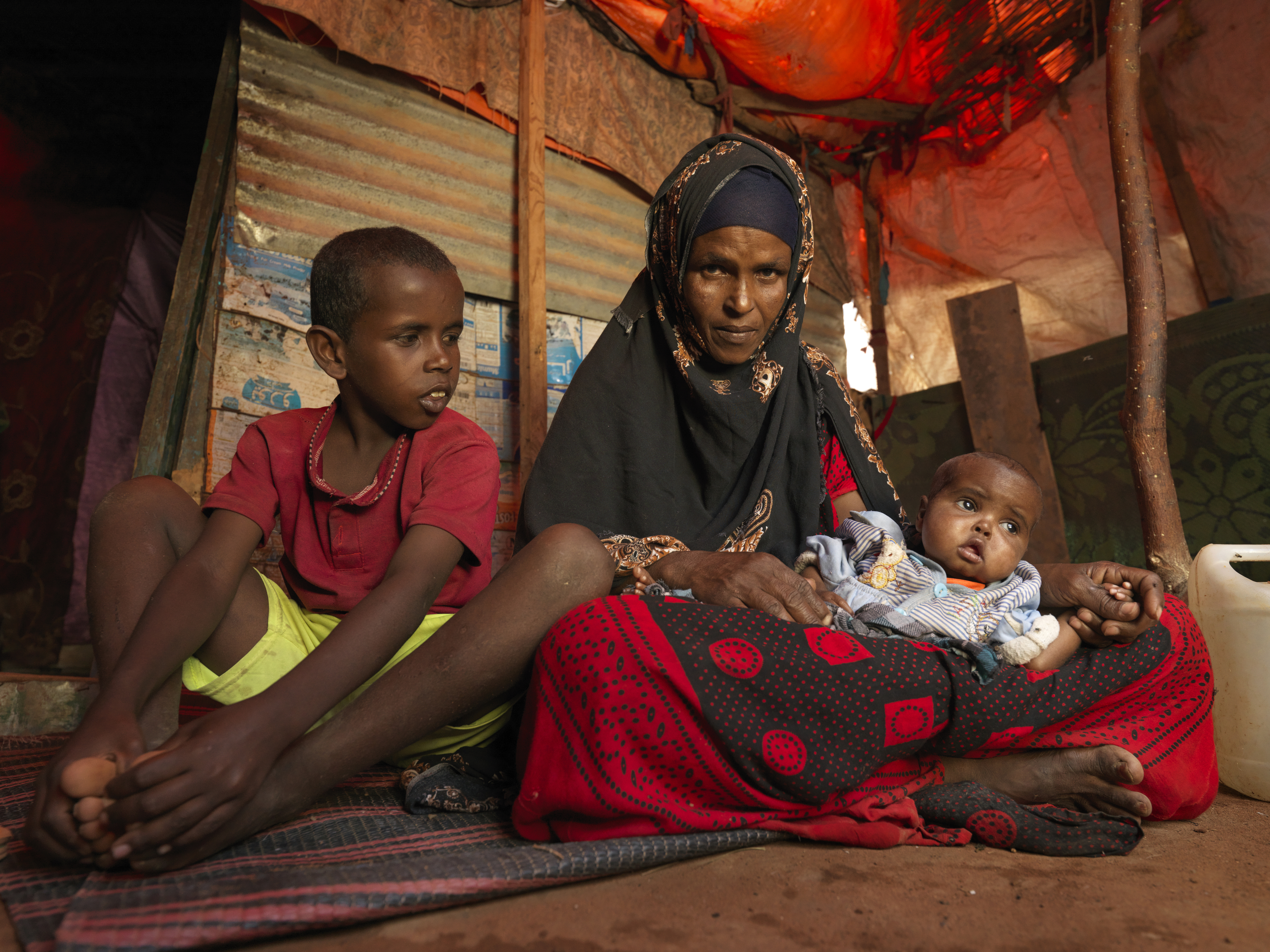 Muna, Somaliland, with her seven-month-old granddaughter, Nashat.