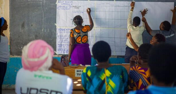 A community member inputs into the climate risk assessment for food and nutrition security in Ngwamanota community, Kishapu District, Northern Tanzania