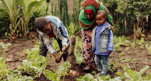 Hindiya and her sons