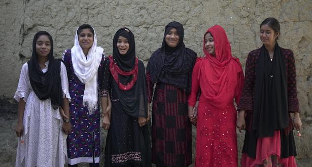 Group of Bangladesh girls