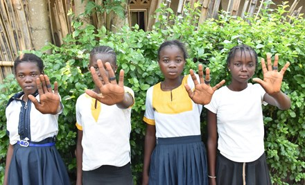 Girls in DRC say no to child marriage