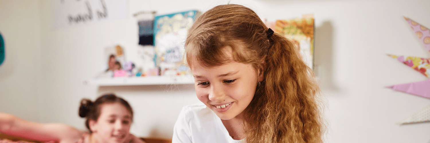 Girl child smilng